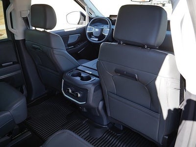 2025 Ford Expedition Active 4WD