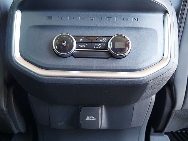 2025 Ford Expedition Active 4WD