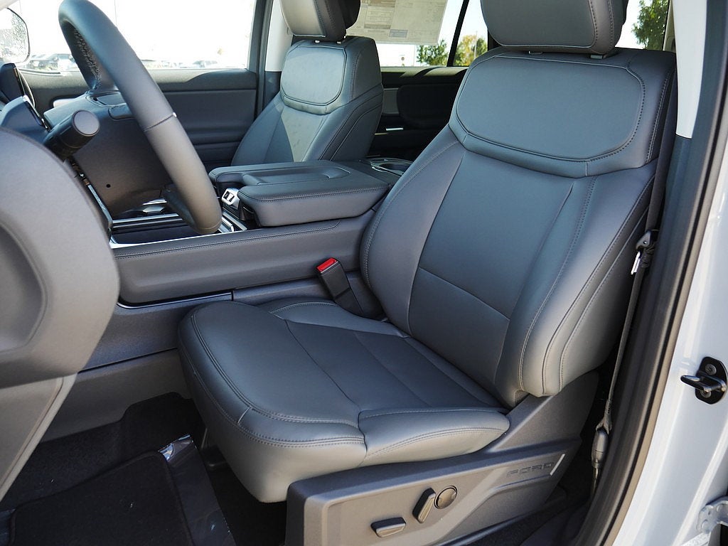 2027 Ford Expedition Active 4WD
