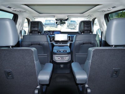 2027 Ford Expedition Active 4WD