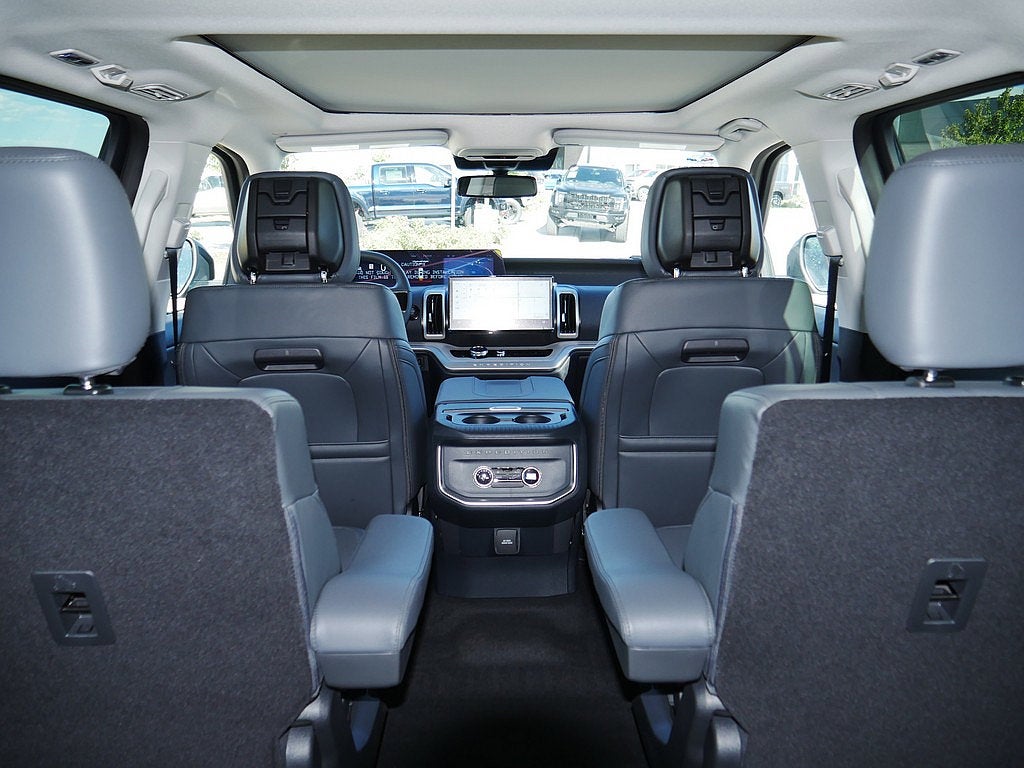 2027 Ford Expedition Active 4WD