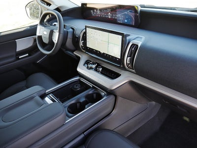2027 Ford Expedition Active 4WD