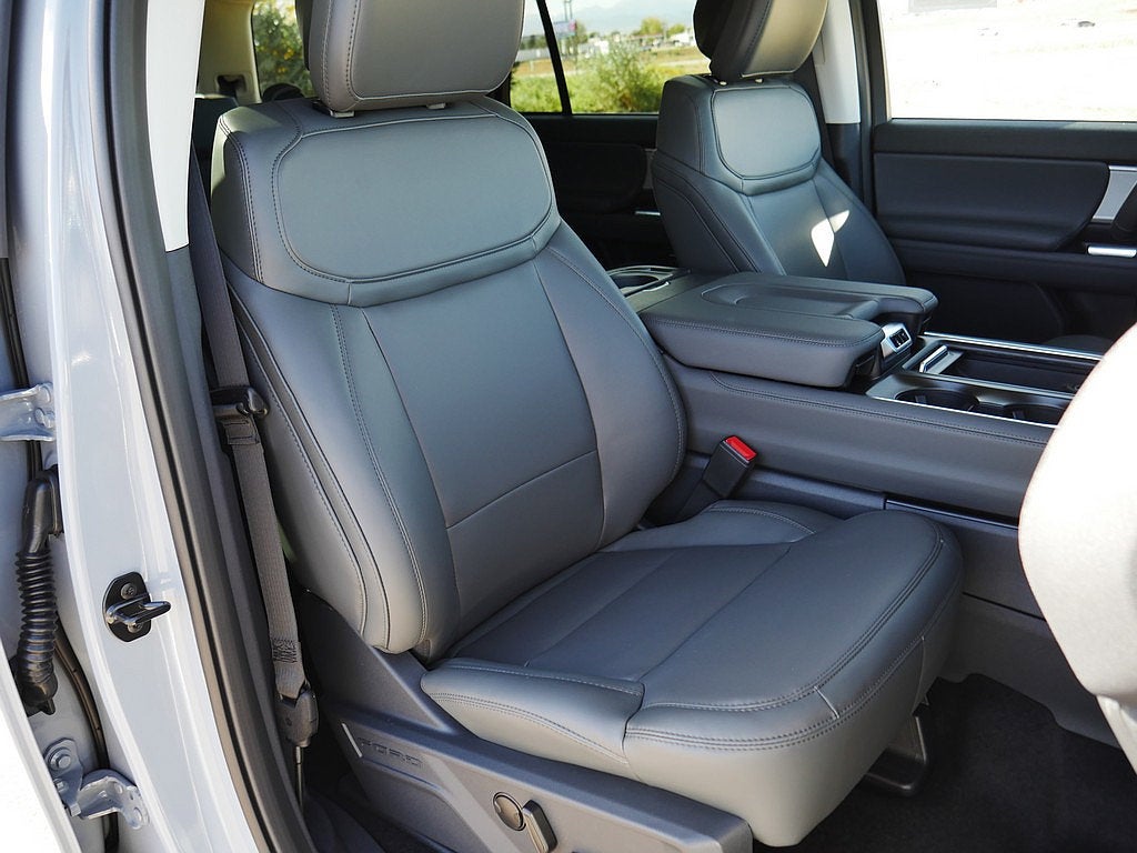 2027 Ford Expedition Active 4WD