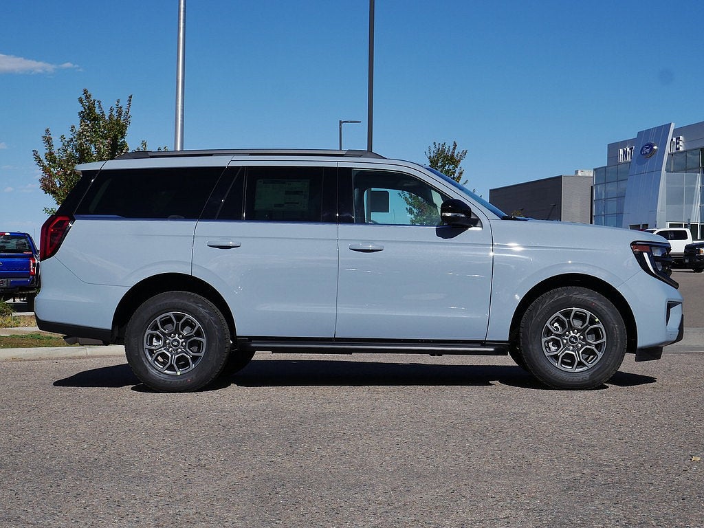 2027 Ford Expedition Active 4WD