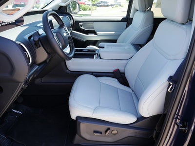 2027 Ford Expedition Platinum 4WD