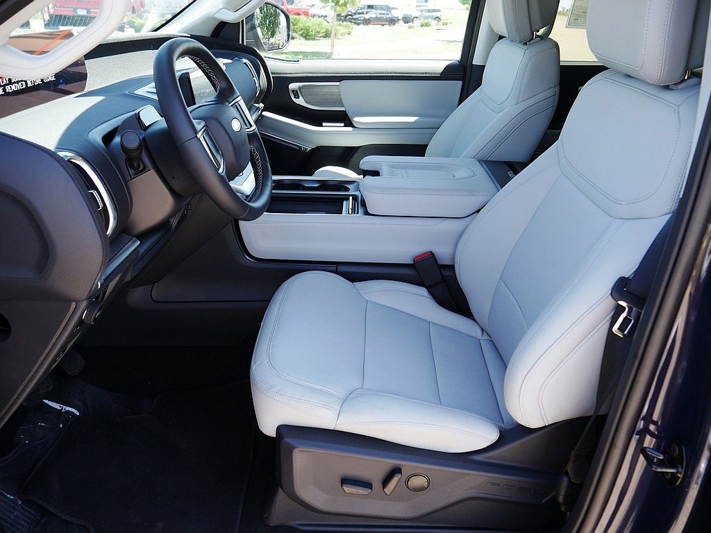 2027 Ford Expedition Platinum 4WD