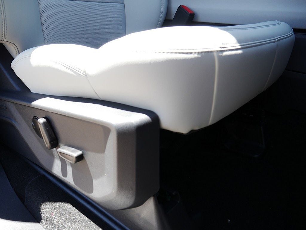 2027 Ford Expedition Platinum 4WD