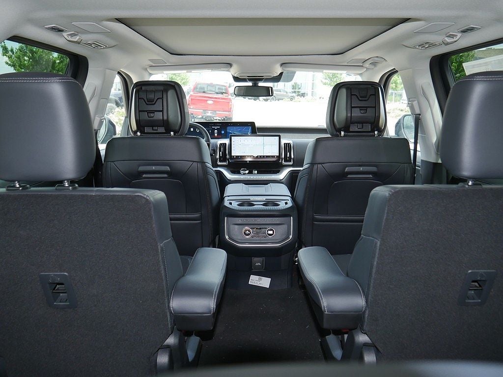 2026 Ford Expedition Platinum 4WD