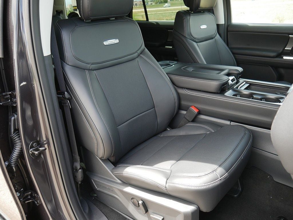 2026 Ford Expedition Platinum 4WD