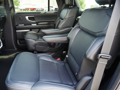 2027 Ford Expedition Platinum 4WD