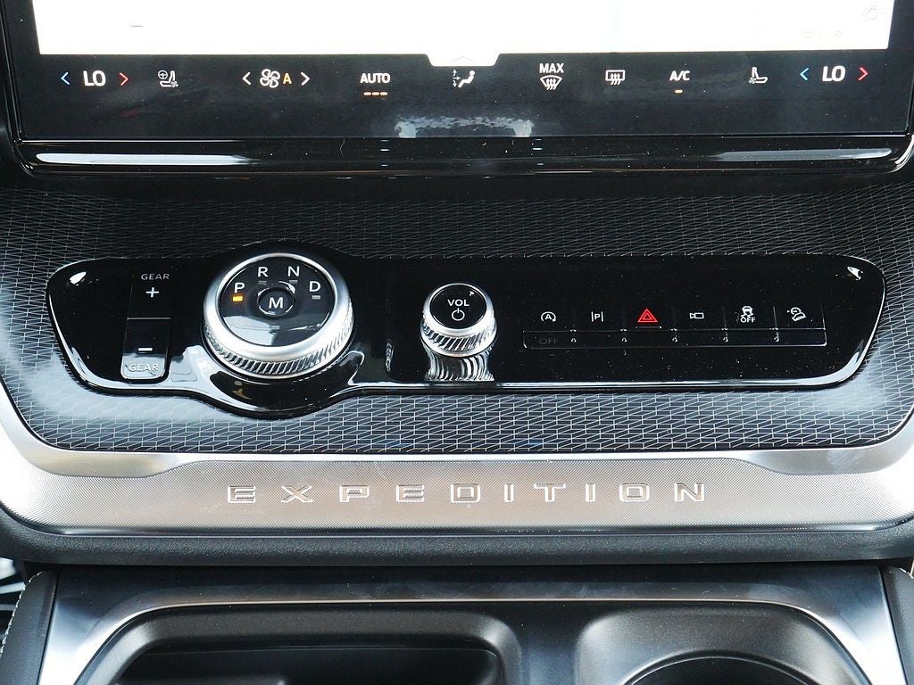 2027 Ford Expedition Platinum 4WD