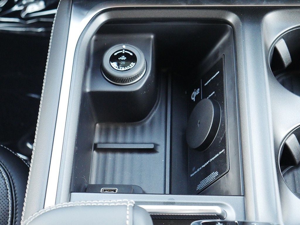 2027 Ford Expedition Platinum 4WD