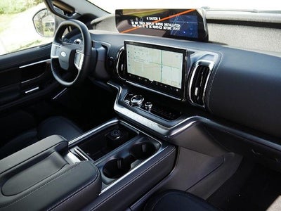 2027 Ford Expedition Platinum 4WD