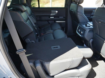 2026 Ford Expedition Tremor 4WD