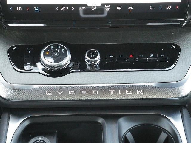 2026 Ford Expedition Tremor 4WD