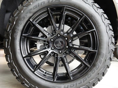 2027 Ford Expedition Tremor 4WD