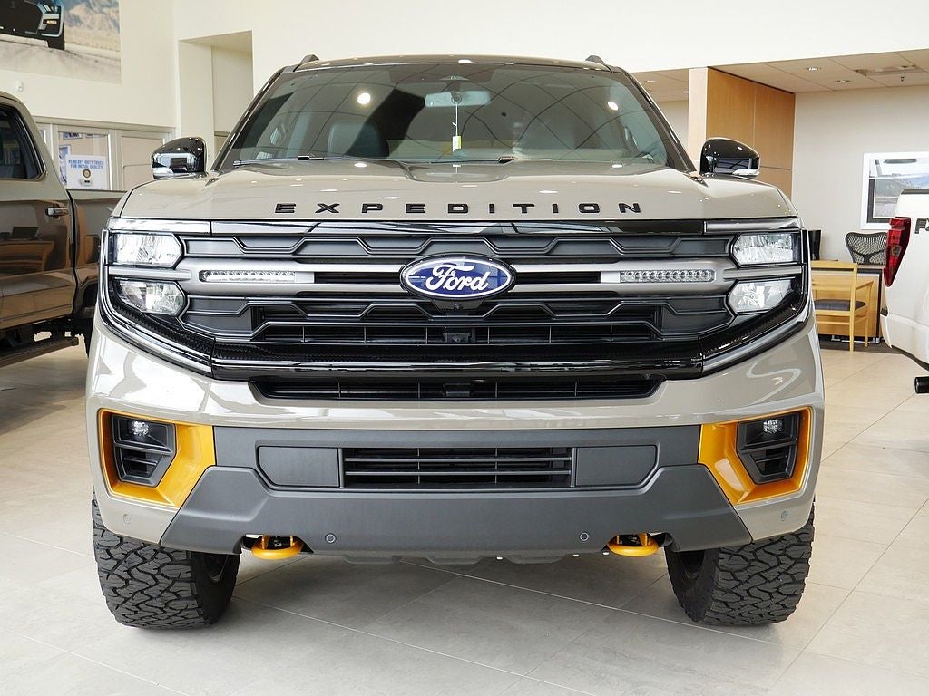 2027 Ford Expedition Tremor 4WD