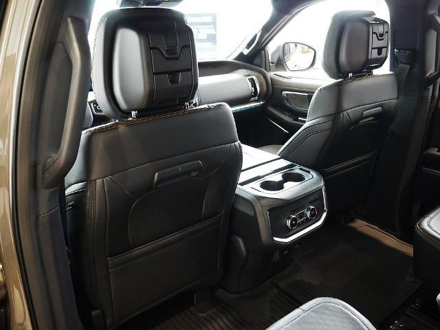 2027 Ford Expedition Tremor 4WD