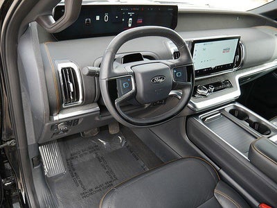 2025 Ford Expedition Tremor 4WD