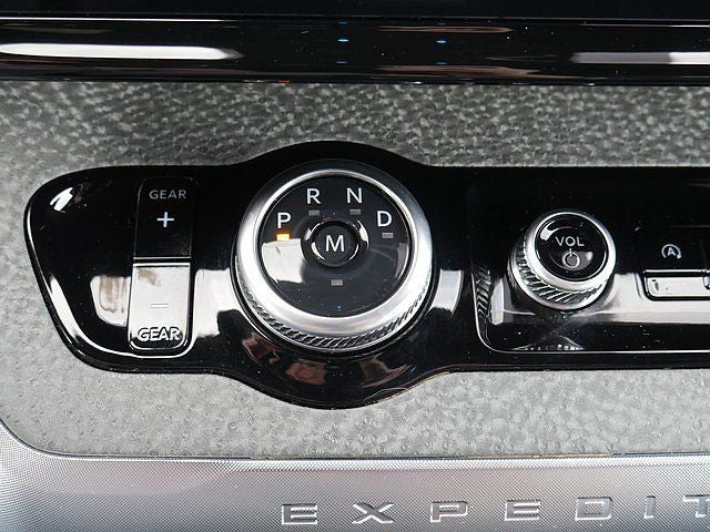 2025 Ford Expedition Tremor 4WD