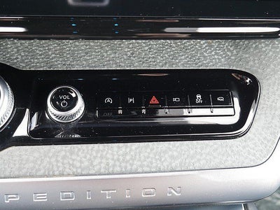 2025 Ford Expedition Tremor 4WD