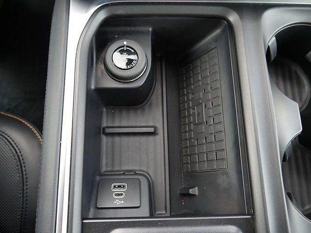 2025 Ford Expedition Tremor 4WD