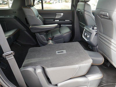 2025 Ford Expedition Tremor 4WD