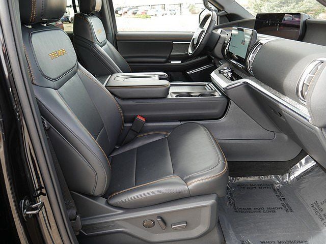 2025 Ford Expedition Tremor 4WD