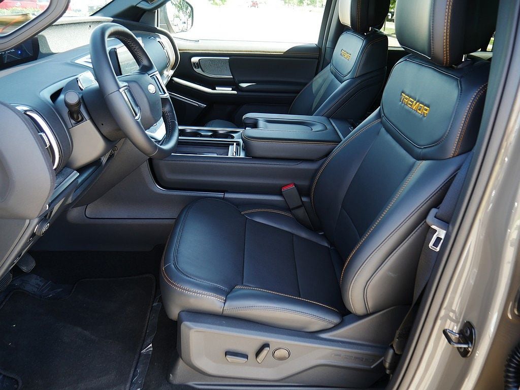 2027 Ford Expedition Tremor 4WD