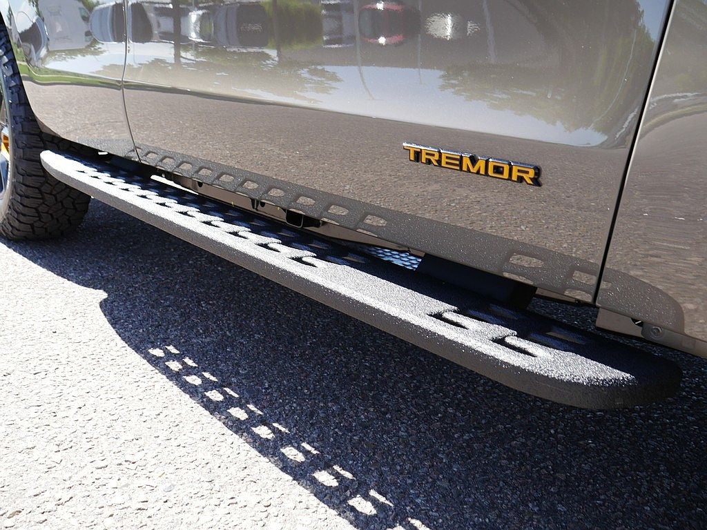 2027 Ford Expedition Tremor 4WD