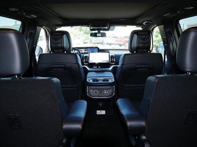 2027 Ford Expedition Tremor 4WD