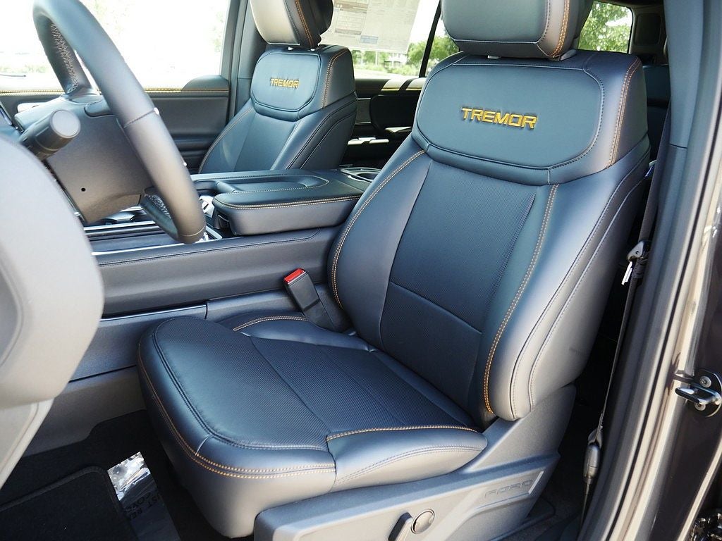 2027 Ford Expedition Tremor 4WD