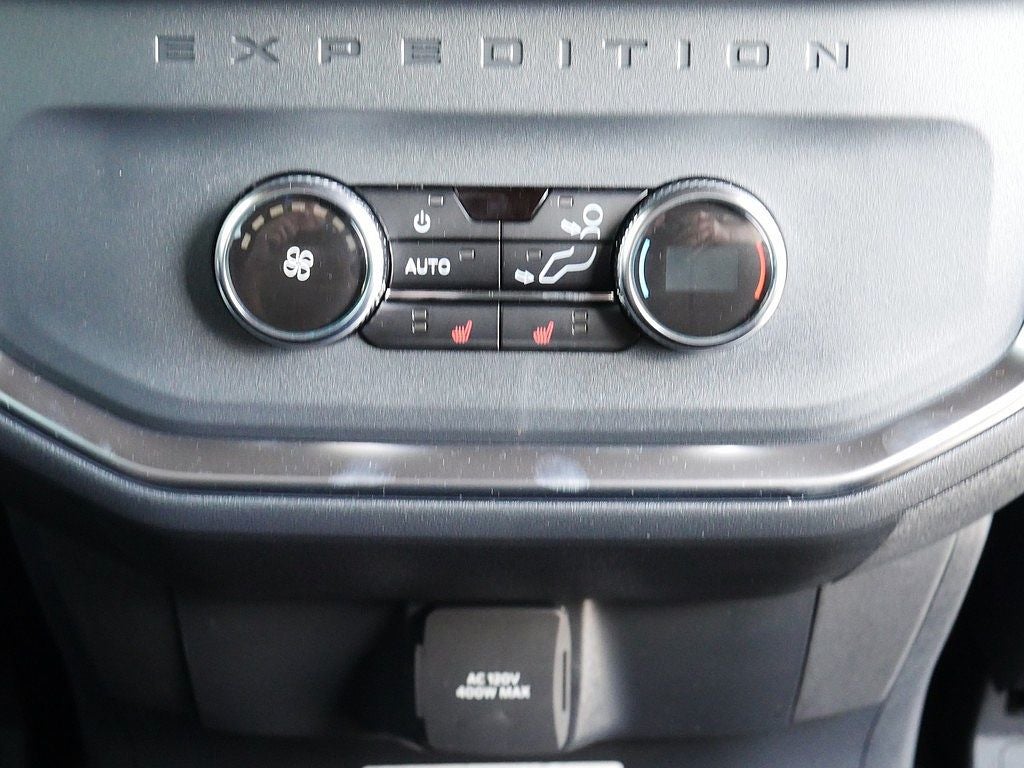 2027 Ford Expedition Tremor 4WD