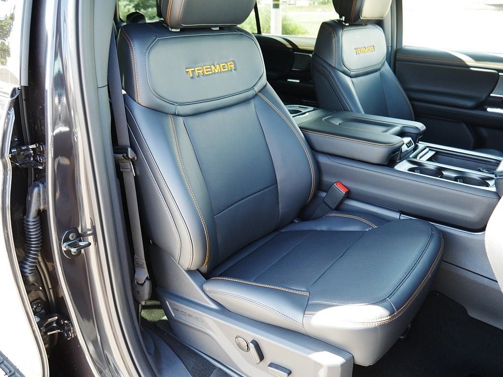 2027 Ford Expedition Tremor 4WD