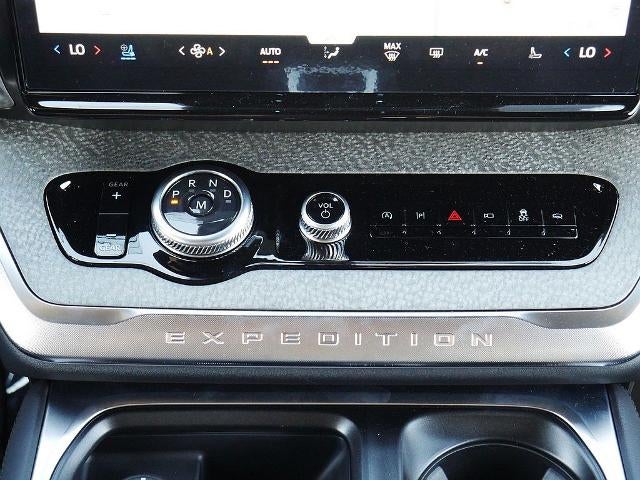 2027 Ford Expedition Tremor 4WD