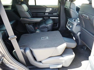 2027 Ford Expedition Tremor 4WD