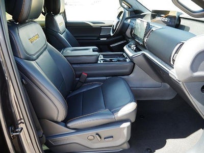 2027 Ford Expedition Tremor 4WD