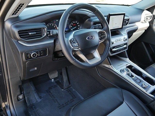 2023 Ford Explorer XLT AWD
