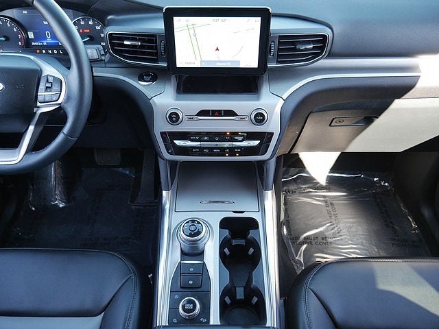 2023 Ford Explorer XLT AWD