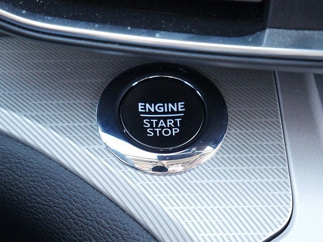 2023 Ford Explorer XLT AWD