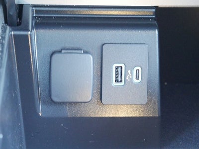 2023 Ford Explorer XLT AWD