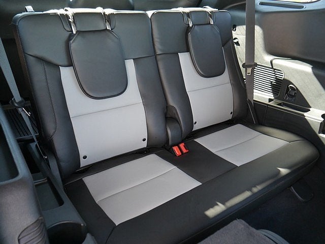 2023 Ford Explorer XLT AWD