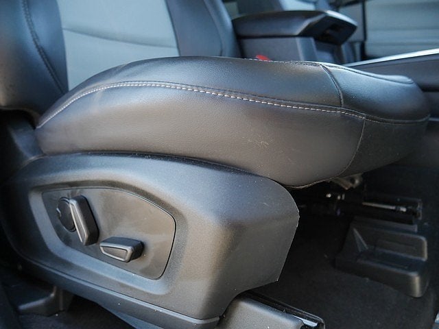 2023 Ford Explorer XLT AWD