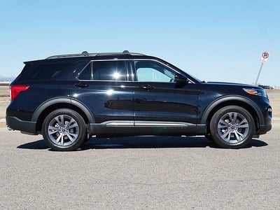 2023 Ford Explorer XLT AWD
