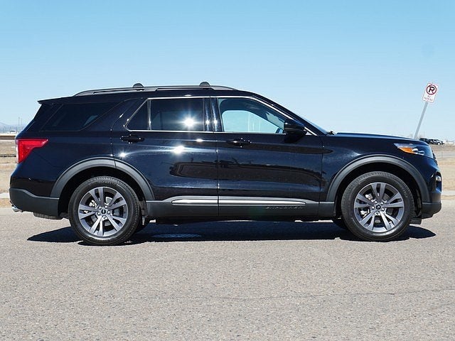 2023 Ford Explorer XLT AWD