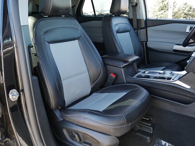 2023 Ford Explorer XLT AWD