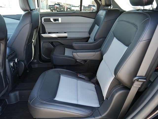 2023 Ford Explorer XLT AWD