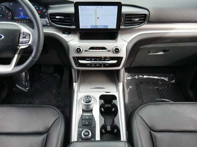 2023 Ford Explorer XLT AWD