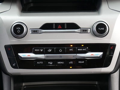 2023 Ford Explorer XLT AWD