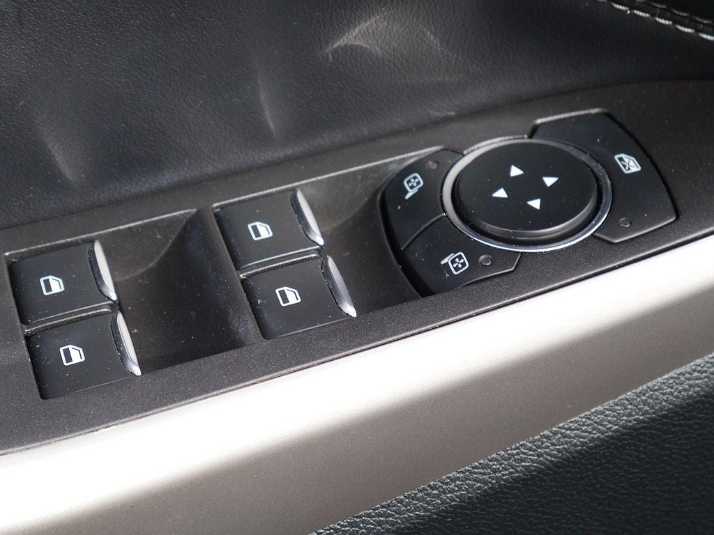 2023 Ford Explorer XLT AWD